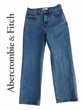 Abercrombie & Fitch High-Rise 90’s Relaxed Studded Jeans - Size 28 Short